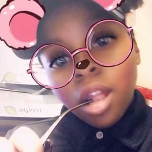 Meet your Posher, Cella